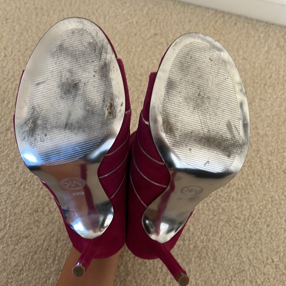 MICHAEL Michael Kors Mavis Leather Sandal - Picture 4 of 5